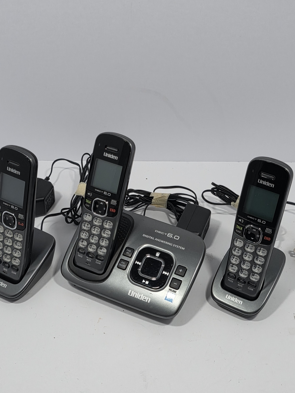 Uniden D1680-3 DECT 6.0 Cordless Phone 3 Handsets Answering System Manual